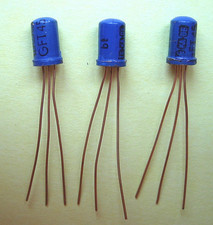* *  Drei uralte TEKADE  HF-Transistoren  GFT 45 in blau  * *
