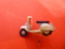 Preiser - Vespa beleuchtet in H0