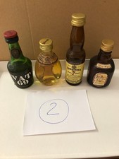4 Flaschen Whisky Miniaturen