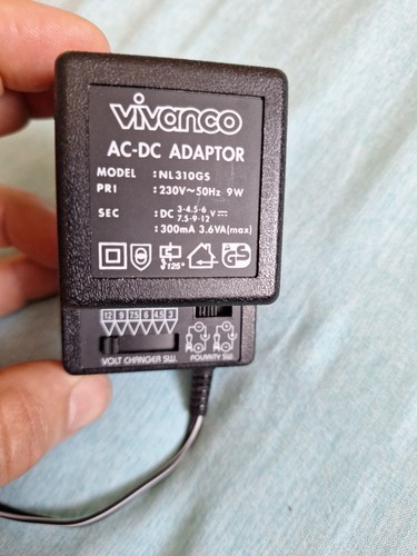 Verstellbarer adaptor - verstellbarer, ac-dc