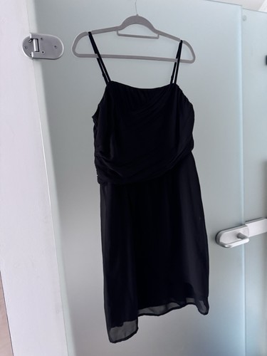 Esprit kleine schwarze - ~, schwarze“