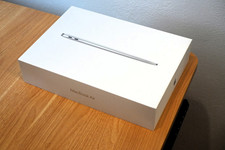 Apple MacBook Air 13” M1