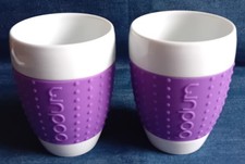 BODUM Pavina - 2 Becher PORZELLAN mit Silikonring in Lila - 0,35 l