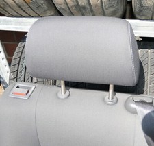 Polo 9N 9N3 Cross Fun Kopfstütze vorne oder hinten anthrazit weiße Näthe United