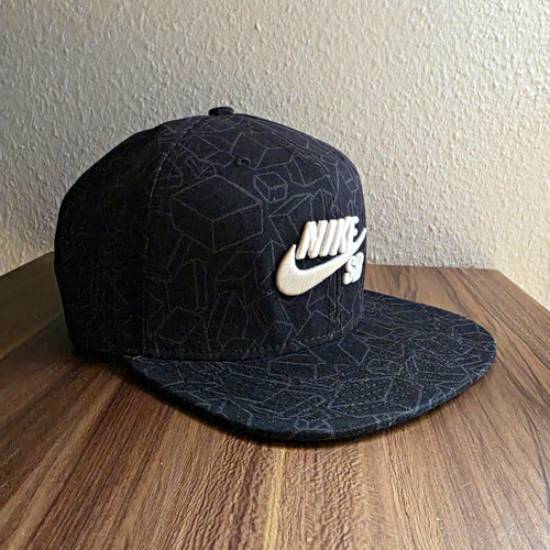 Nike shoebox pattern - shoebox,