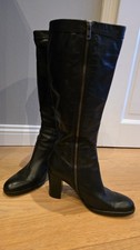 Stylische Damenstiefel aus