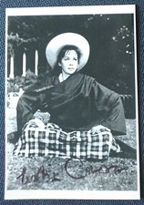 10789 Leslie Caron FRA Schauspielerin Autogrammkarte original signiert