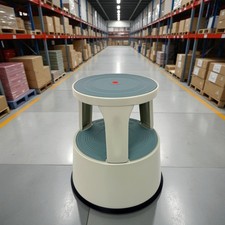 Qualität grauer Kick Step