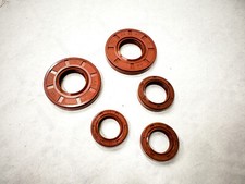 Set Wellendichtringe braun -
