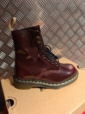 Dr. Martens Air Wair vegan