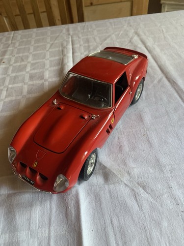 Bburago ferrari gto 1962 - ferrari,