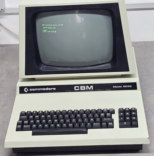 Commodore cbm pet 8032 - commodore,