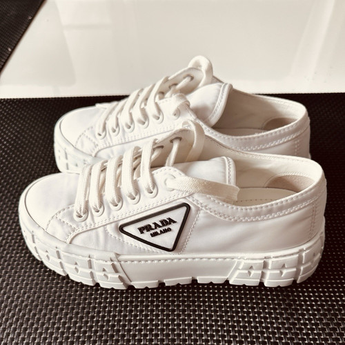 Prada wheel nylon - wheel, re-nylon