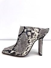 Vetements Snake Boomerang High