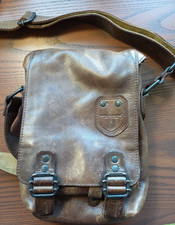 Aunts and Uncles Herren Tasche