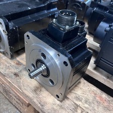1x Mitsubishi HC-SF52K-S1 AC SERVO MOTOR