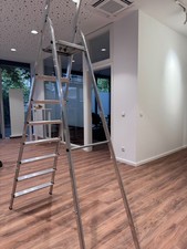 Hailo L40 Alu - Haushaltsleiter mit 8 Stufen