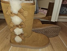UGG Koolaburra W Victoria Tall Chestnut US Size 8