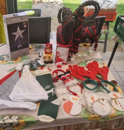 Weihnachtspaket deko mützen - weihnachtspaket,