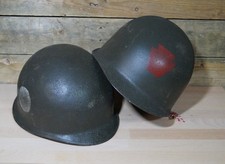 2x Alter Stahlhelm Oliv