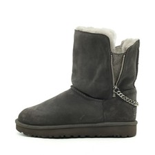 UGG Damen Classic Boot Chain