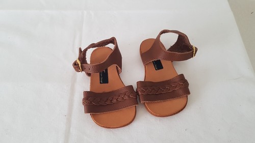 Paar braune puppenschuhe - 1,
