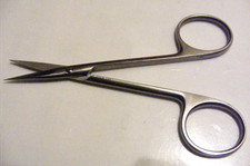 Aesculap BC110   Iris Schere