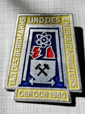 DDR Abzeichen Nadel  Pin "Tag
