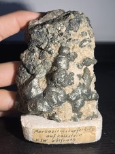 Markasit & Kupferkies auf Kalkstein – KSW Wülfrath – schöne Stufe, Deutschland