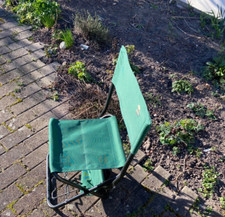 Behr ANGLERLstuhl Klappstuhl  Campingstuhl -- Taschen unten! Tragegurt NEUWERTIG