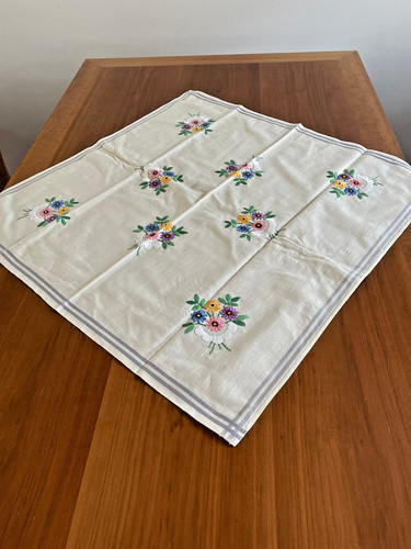 Handbestickte tischdecke 73x73 - tischdecke,