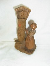 Mädchen betet am Heiligtum handgeschnitzt Holz alt Vintage deutsch #U