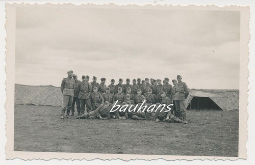 Foto soldaten wehrmacht vor - foto,