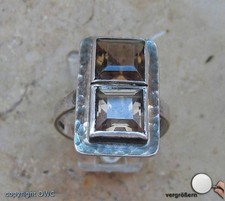 Ring mit Rauchtopas in 835