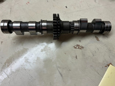 Nockenwelle vorne Auspuff