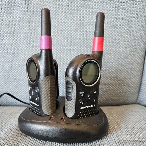 Walkie talkies tlkr - walkie,