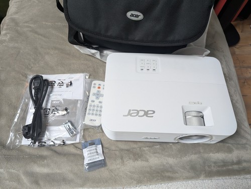 Acer beamer p1657ki - acer,