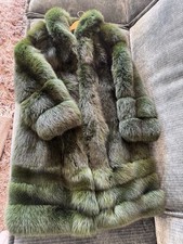 Beautiful Green Fox Fur Pelz