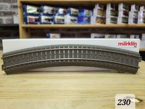 Märklin 24230 gebogenes - h0,