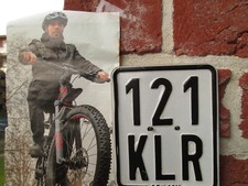 Moped Kennzeichen Versicherung abgelaufen siehe Foto