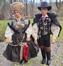 Trachten Puppe Paar aus