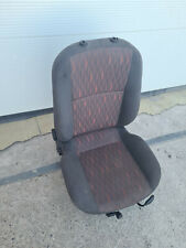 Ford Focus 1 Kombi Fahrersitz