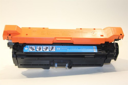 Ce251a toner cyan cp3525 - hp,