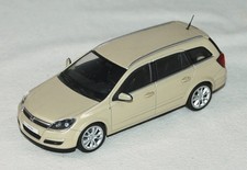 Minichamps 1:43 * Opel Astra Caravan Kombi 2004 gelblich hellgrau metallic