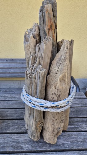 Treibholz schwemmholz - treibholz,