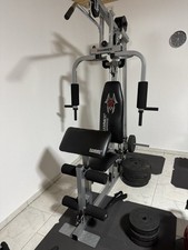Kraftstation Fitness Training