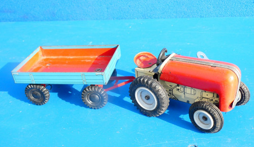 Ddr blechtraktor mit hänger - ddr,
