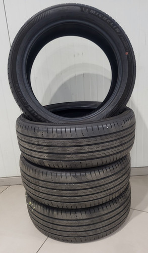 Sommerreifen 215 r19 97v - 4,
