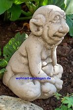 KT117a sitzender Gnom Pensive