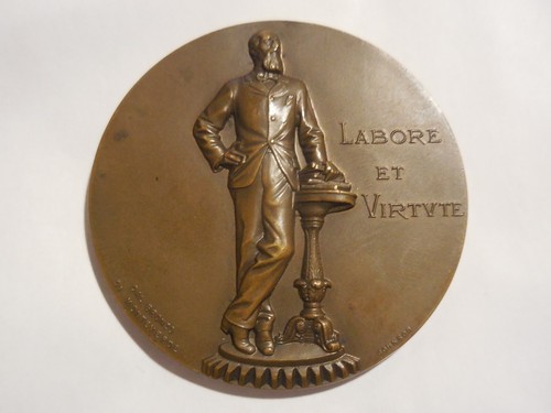 Medaille denkmal für schio - denkmal,